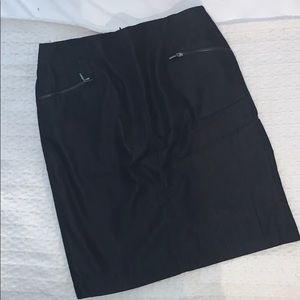 Lined Dark Navy Skirt w/ Zipper Pockets - Size 6